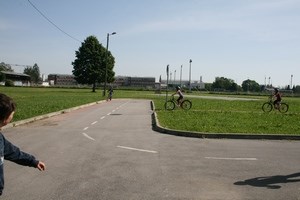 Slika PU_BB/slike vijesti/Škola vožnje 22.svibnja 2014/poligon-v.pisanica-2014 010.jpg